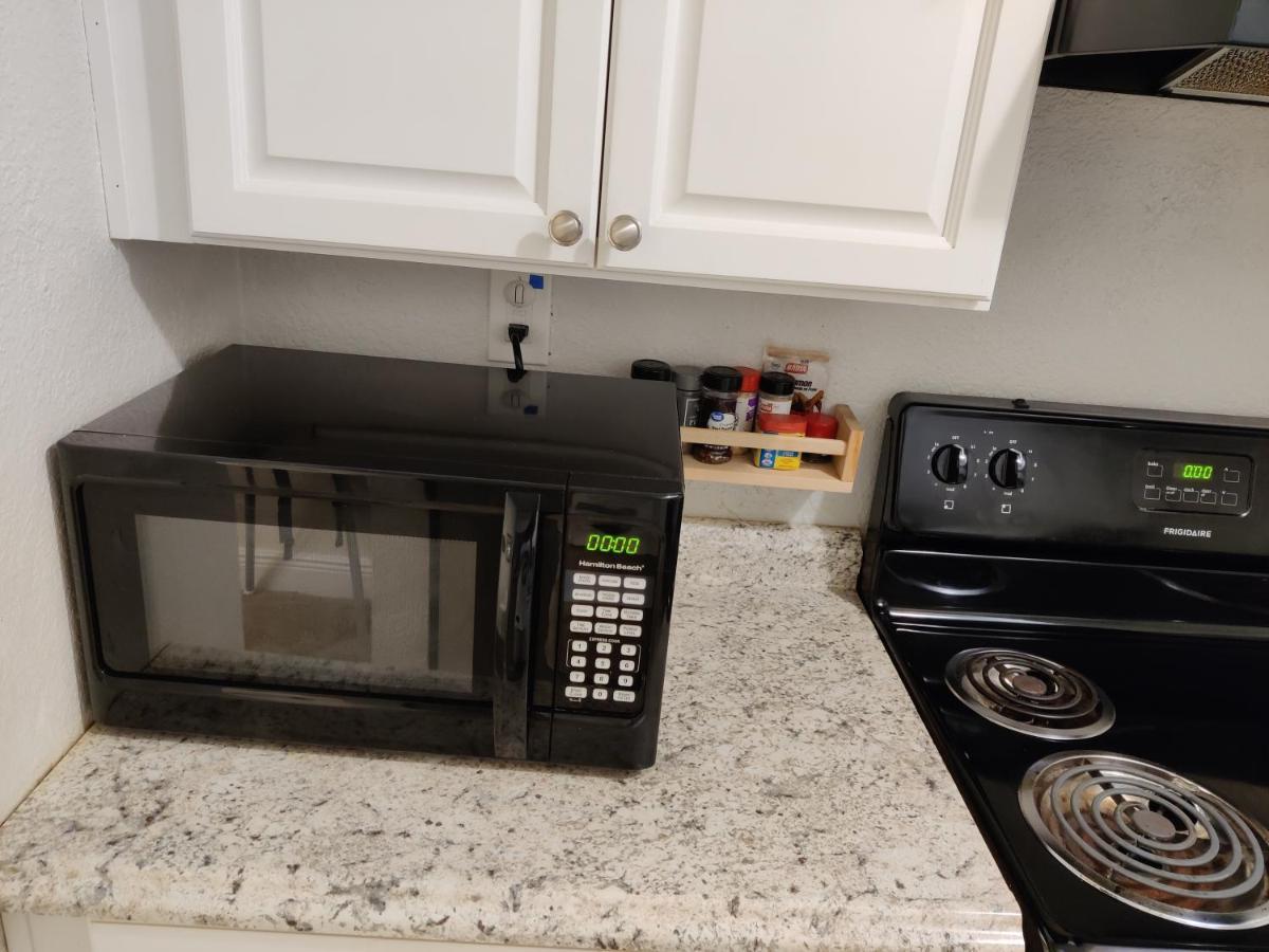Centauri Vacation Rentals Beautiful 2-Bedroom Condo, Near All Orlando Attractions, Free Parking & Wi-Fi, King Bed, #1 Eksteriør billede