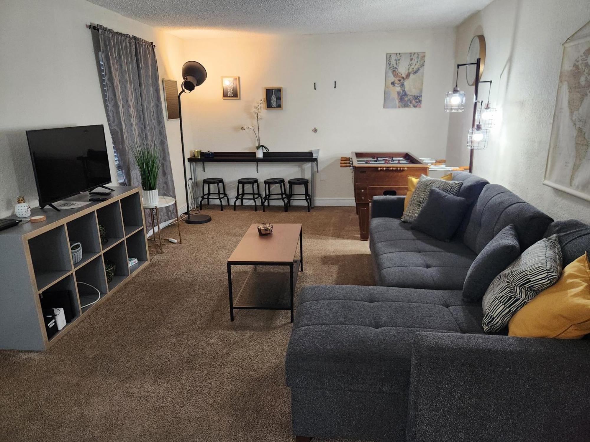 Centauri Vacation Rentals Beautiful 2-Bedroom Condo, Near All Orlando Attractions, Free Parking & Wi-Fi, King Bed, #1 Eksteriør billede